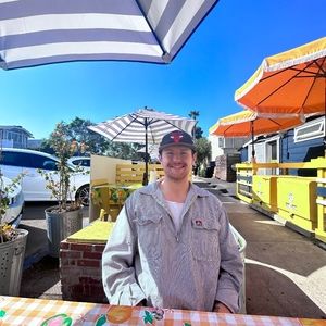 Meet your Posher, Robert